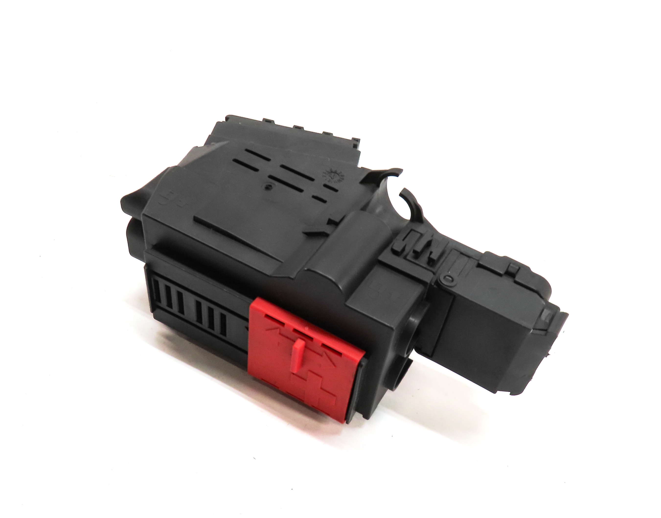 2014 MERCEDES GL450 (X166) FRONT ENGINE BAY POSITVE BATTERY JUMP POST (BLACK) — exact item pictured
